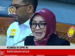 Anggota DPR Apresiasi Kapolri dalam Pemberantasan Judi Online 303