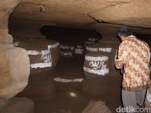 Pria Mojokerto Bikin Gua 60 Meter di Bawah Kebun, Penampakannya Bikin Takjub Pria Mojokerto Bikin Gua 60 Meter di Bawah Kebun, Penampakannya Bikin Takjub