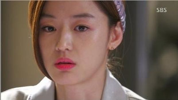 Beauty and makeup tips from popular K-drama characters