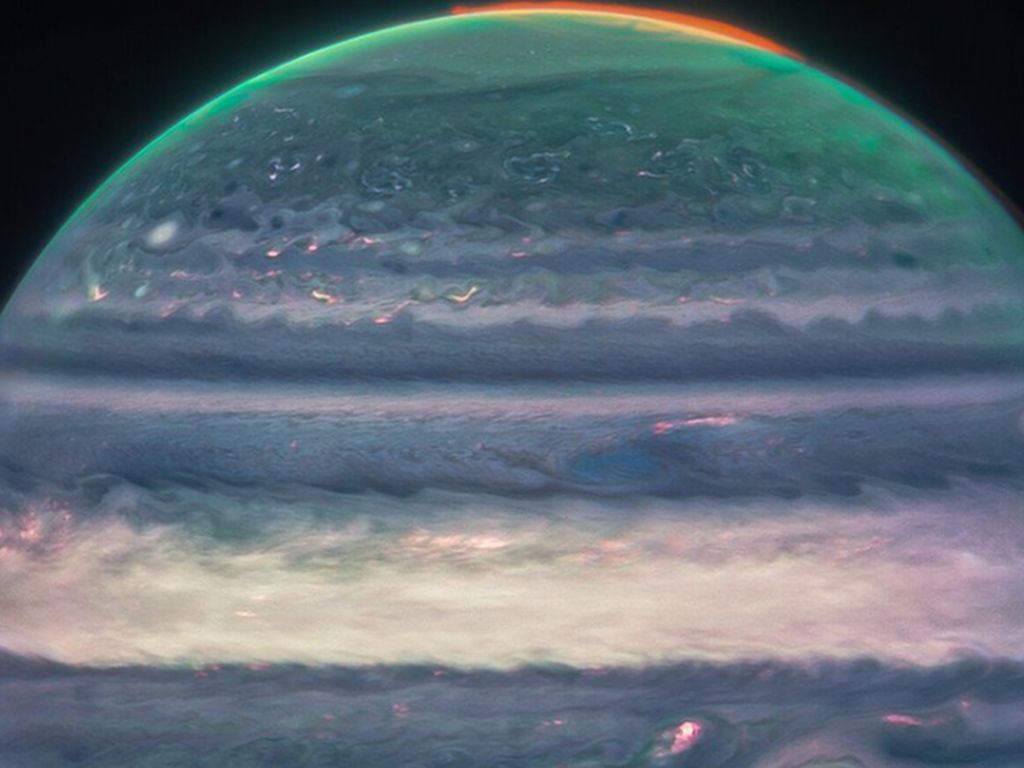 Melihat Jupiter dari Teleskop James Webb, Ada Aurora hingga Badai Besar