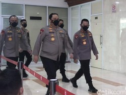 Kapolri dan 18 Orang Timsus Hadiri Rapat Kasus Sambo di DPR