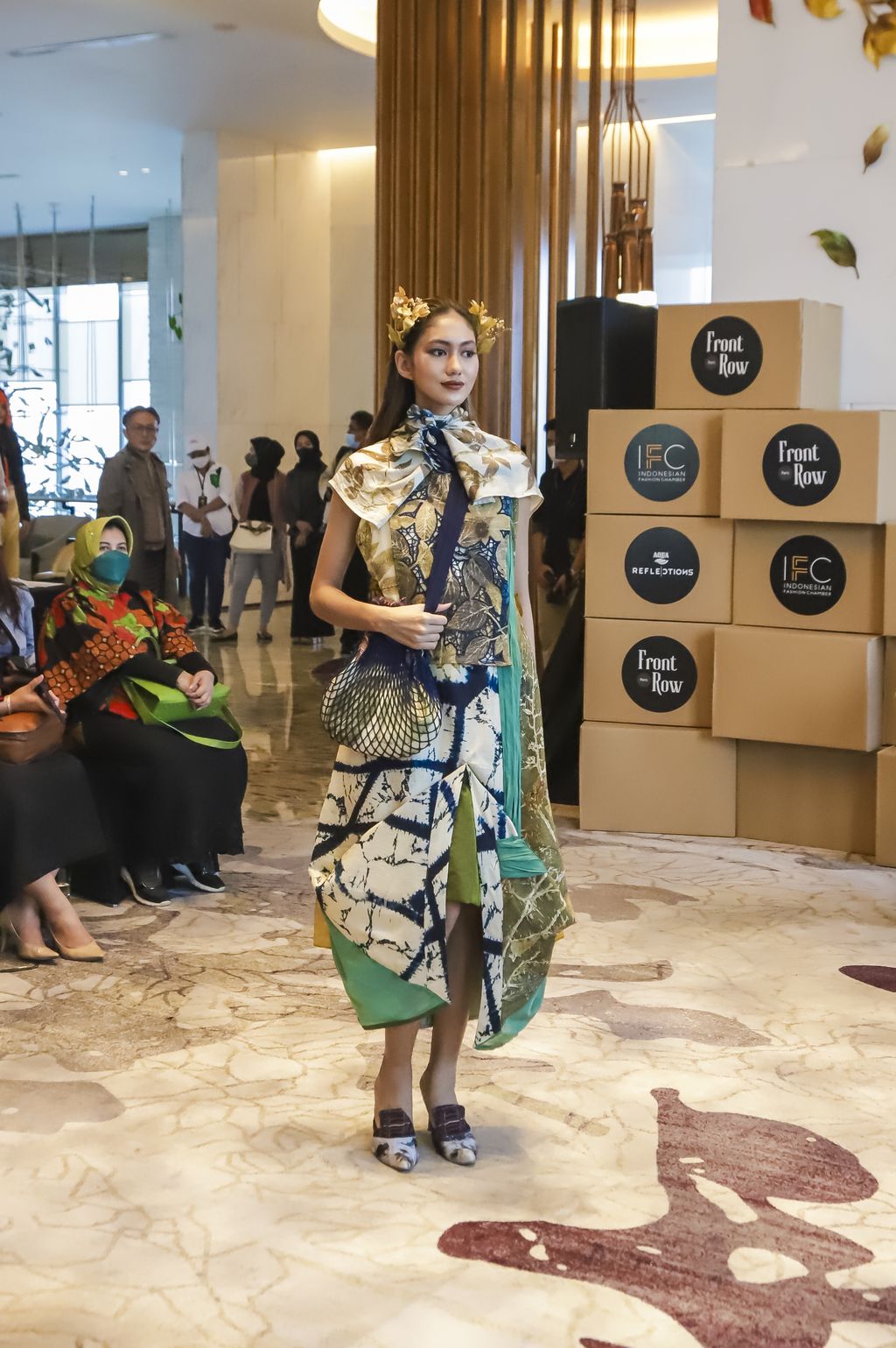 Koleksi yang akan tampil di Front Row