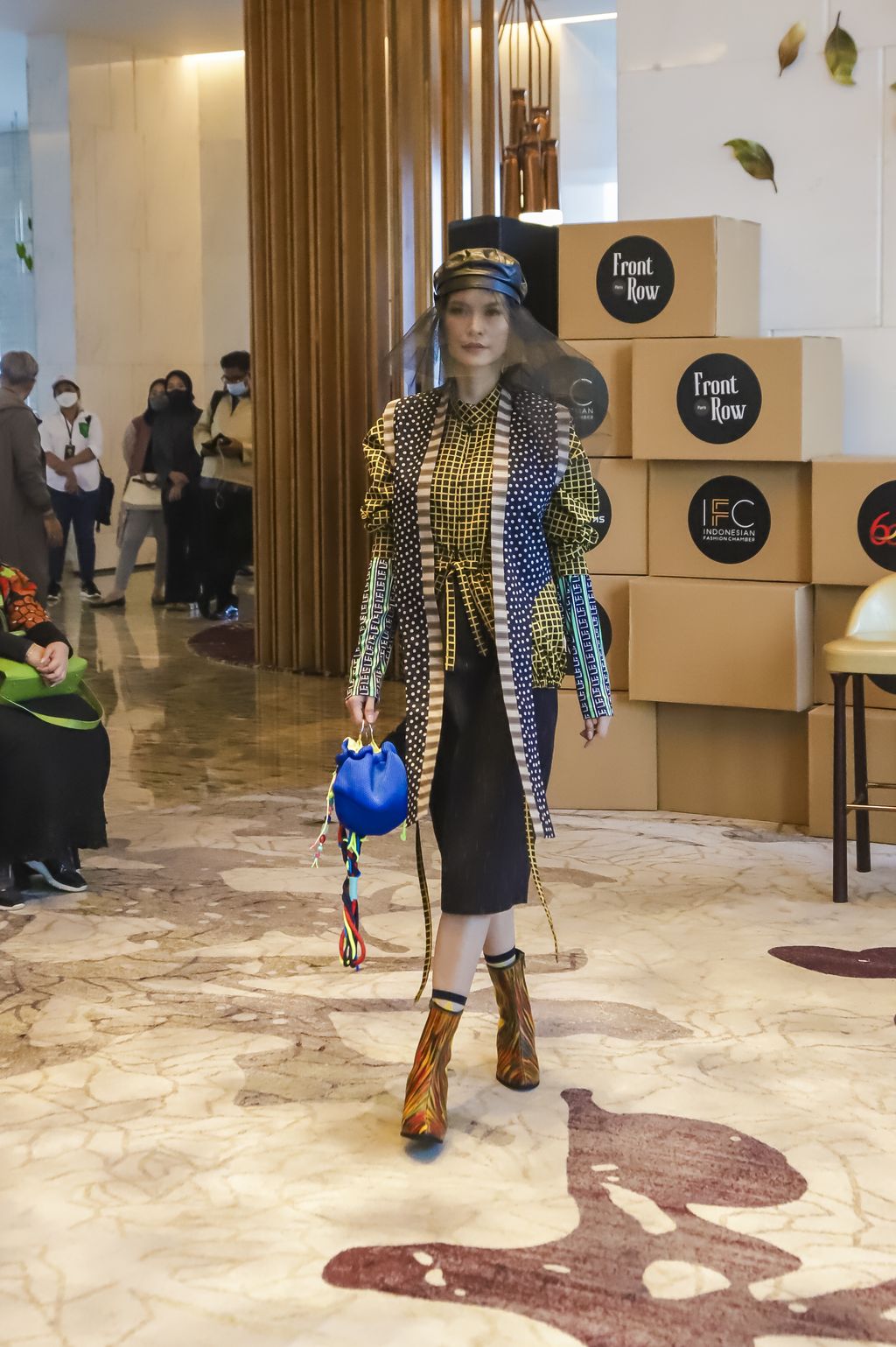 Koleksi yang akan tampil di Front Row