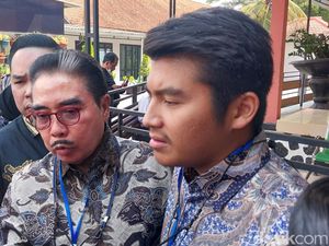Sidang Duplik Usai, Kuasa Hukum Minta Bos SMA SPI Kota Batu Dibebaskan Sidang Duplik Usai, Kuasa Hukum Minta Bos SMA SPI Kota Batu Dibebaskan