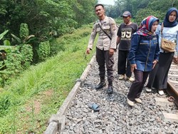 Lansia Tewas Usai Tersambar Kereta Api di Ciamis