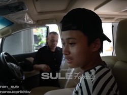 Gaya Rizwan Anak Sule Beli Mobil Mewah Rp 1 M di Usia 15 Tahun