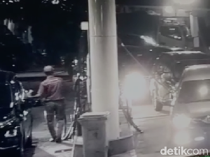 Kata Polisi Soal Pelat Bintang 3 Anggota DPRD Palembang Pemukul Wanita Kata Polisi Soal Pelat Bintang 3 Anggota DPRD Palembang Pemukul Wanita