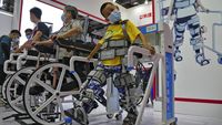 Robot-robot Canggih Mejeng di Pameran Dunia