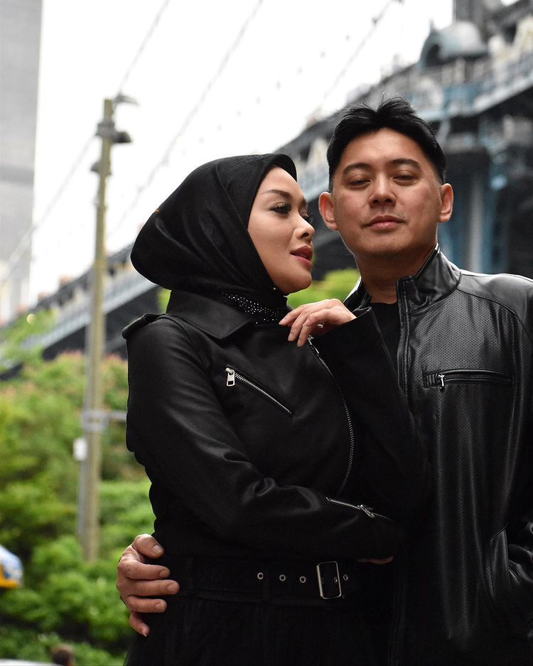Terry Putri dan suami