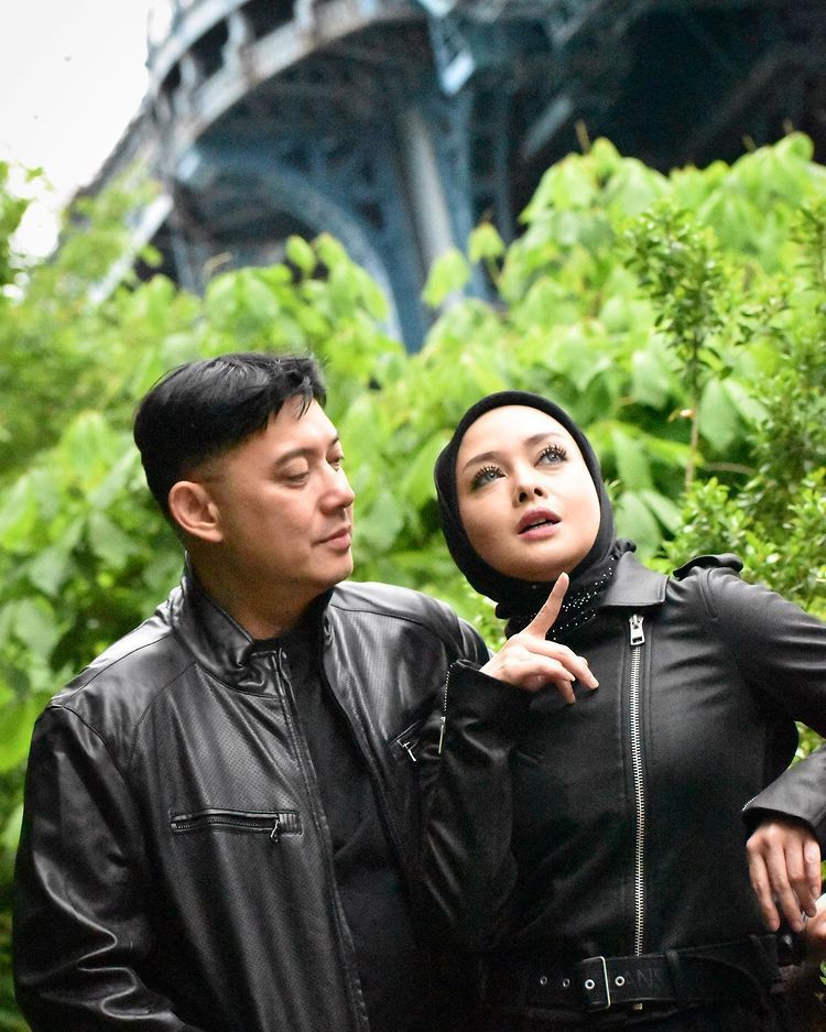 Terry Putri dan suami