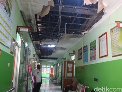 Miris, Sudah Setahun Atap Puskesmas Sidorekso Kudus Rusak Parah
