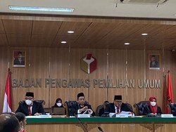 Bawaslu Tolak Laporan Pelanggaran Administrasi Partai Pakar dan Berkarya