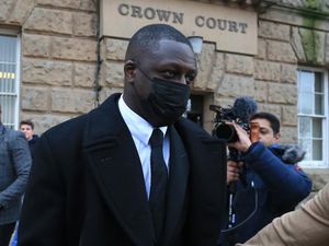 Korban Perkosaan Mendy Sebelumnya Juga Bercinta dengan Grealish?