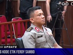 Semburat Lelah Wajah Irjen Ferdy Sambo saat Jalani Sidang Etik