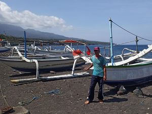 Nelayan Karangasem soal Rencana BBM Naik: Sudah Susah Makin Susah! Nelayan Karangasem soal Rencana BBM Naik: Sudah Susah Makin Susah!