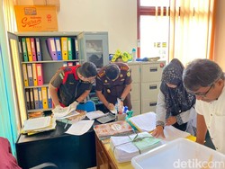 Selidiki Korupsi Pembebasan Lahan TPA, Jaksa Geledah Kantor DLHK Sabang