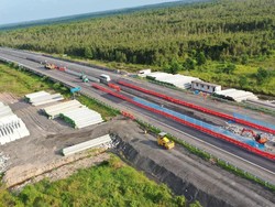 Hutama Karya Lanjutkan Pemeliharaan Jembatan Sodong hingga KM 254+200