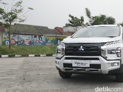 Harga Mitsubishi Xpander Cross Terbaru Cukup Tinggi, Ini Kata Mitsubishi