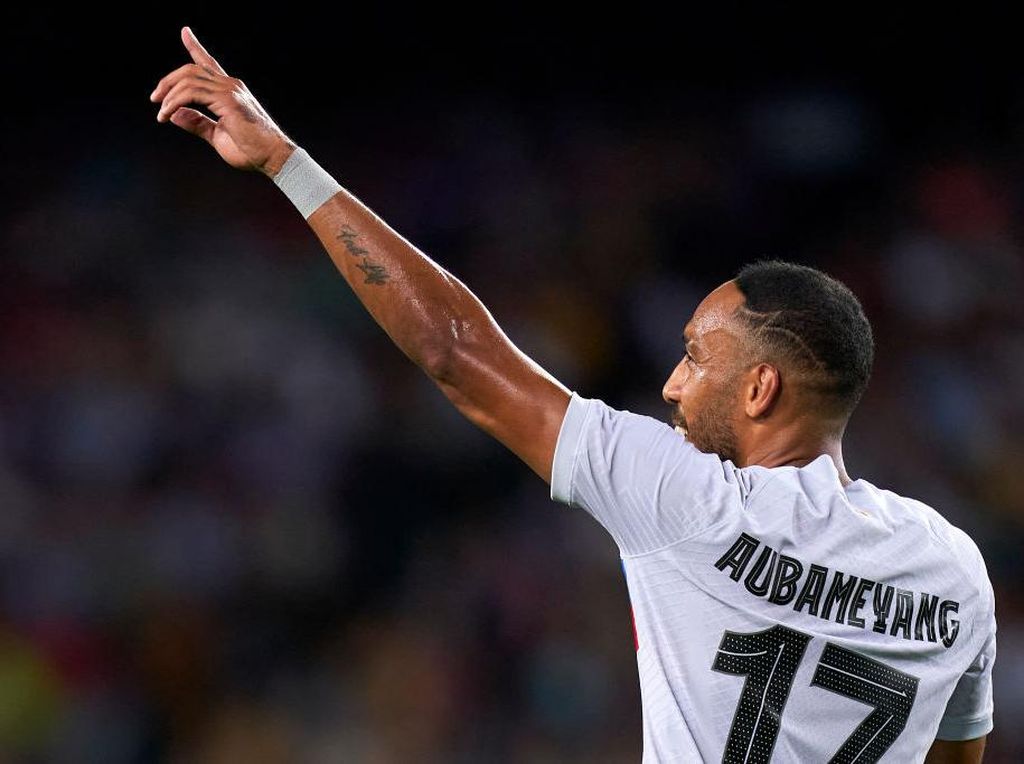 Mungkin Ini Salam Perpisahan Aubameyang ke Fans Barcelona Mungkin Ini Salam Perpisahan Aubameyang ke Fans Barcelona