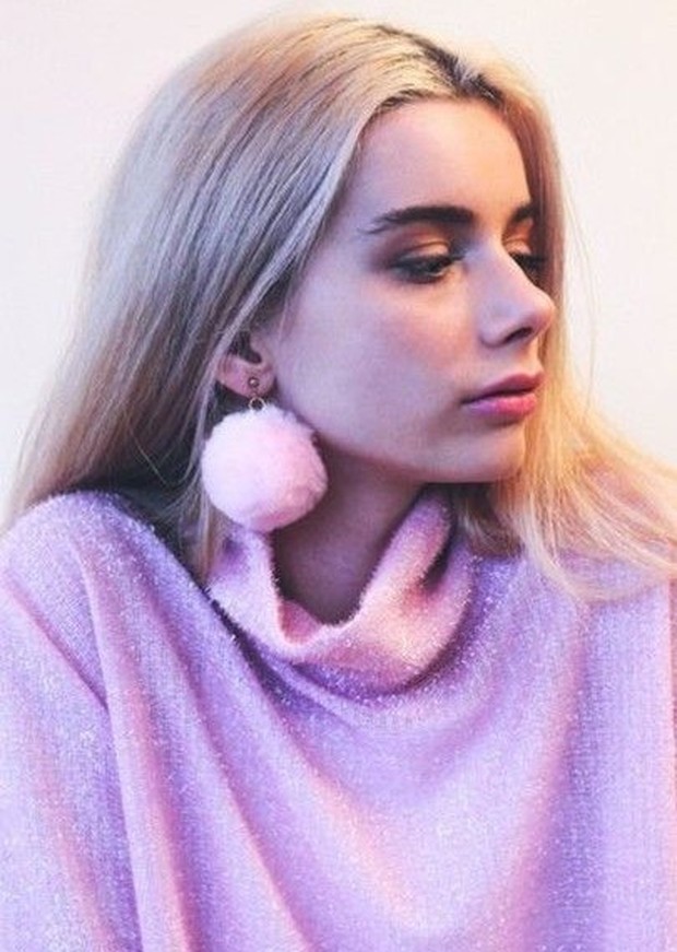 Pom Pom Earrings/Foto: Pinterest/Wheretoget Pom Pom Earrings/Foto: Pinterest/Wheretoget