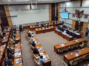 Komisi III DPR Gelar Rapat dengan BNPT-Komnas HAM, Bahas Laporan APBN 2021 Komisi III DPR Gelar Rapat dengan BNPT-Komnas HAM, Bahas Laporan APBN 2021