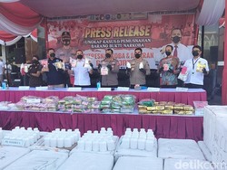 236 Kg Sabu hingga 11 Ribu Ekstasi Hasil Ungkap di Jatim Dimusnahkan