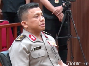 Karir Cemerlang Irjen Ferdy Sambo Berakhir dengan Pemecatan Tidak Hormat