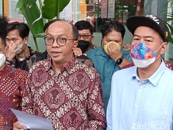Open Mic Dipatenkan, Komika Disomasi Miliaran hingga Tutup Bisnis