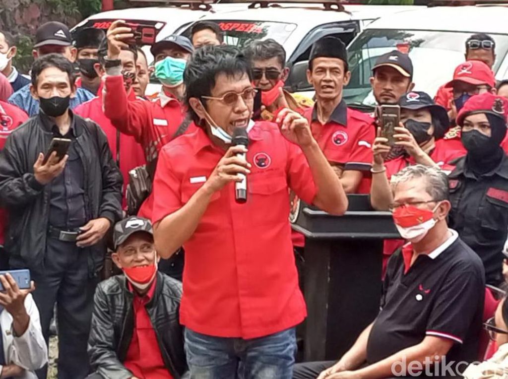 Adian Ajak PDIP Bogor Fokus Bantu Masalah Rakyat, Bukan Sibuk Bicara Koalisi