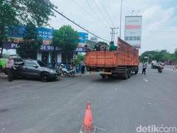 Ratusan Bonek Hendak ke Sleman Kena Sweeping Saat Numpang Truk Tronton