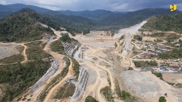 Bukan Tambang Emas Kanada, Ini Bendungan Cantik di Sumbawa