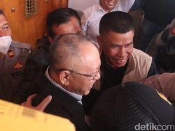 Jalan Terjal Dada Rosada Mengejar Ambisi Maju Pilgub Jabar 2024