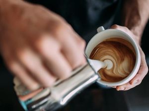 7 Efek Ini Akan Terjadi Pada Tubuh Saat Kamu Berhenti Minum Kopi 7 Efek Ini Akan Terjadi Pada Tubuh Saat Kamu Berhenti Minum Kopi