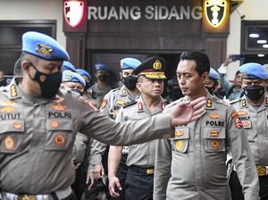 Lika-liku 16 Jam Sidang Ferdy Sambo dalam Bingkai Foto Lika-liku 16 Jam Sidang Ferdy Sambo dalam Bingkai Foto