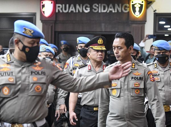 Lika-liku 16 Jam Sidang Ferdy Sambo dalam Bingkai Foto