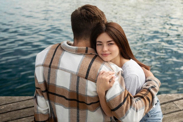 Ilustrasi Aries yang mudah jatuh cinta/Foto: freepik.com/freepik Aries sangat mudah sekali jatuh cinta pada orang yang menarik perhatiannya/Foto: freepik.com/freepik