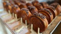 Ini Lho Croissant Bundar yang Lagi Viral di New York