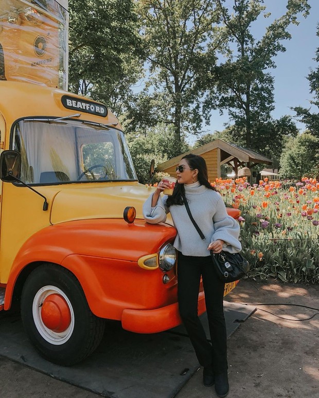 Inspirasi tampilan musim semi/ Foto: instagram.com/ @jscmila Inspirasi tampilan musim semi/ Foto: instagram.com/ @jscmila