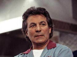 Joe E Tata Beverly Hills 90210 Meninggal Usai Berjuang Lawan Alzheimer