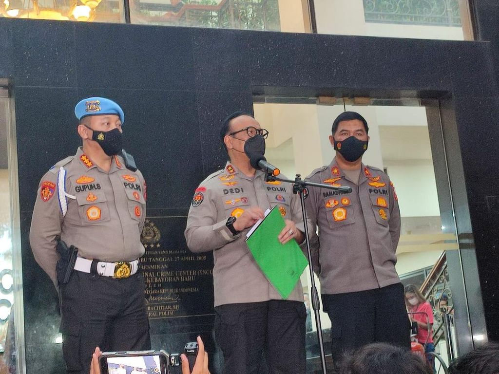 Kompol Chuck Putranto Diberhentikan Tidak Hormat dari Polri Gegara Sambo