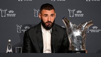 Ini jadi titel Pemain Terbaik UEFA yang pertama buat Benzema. (Lukas Schulze/UEFA/Getty Images)