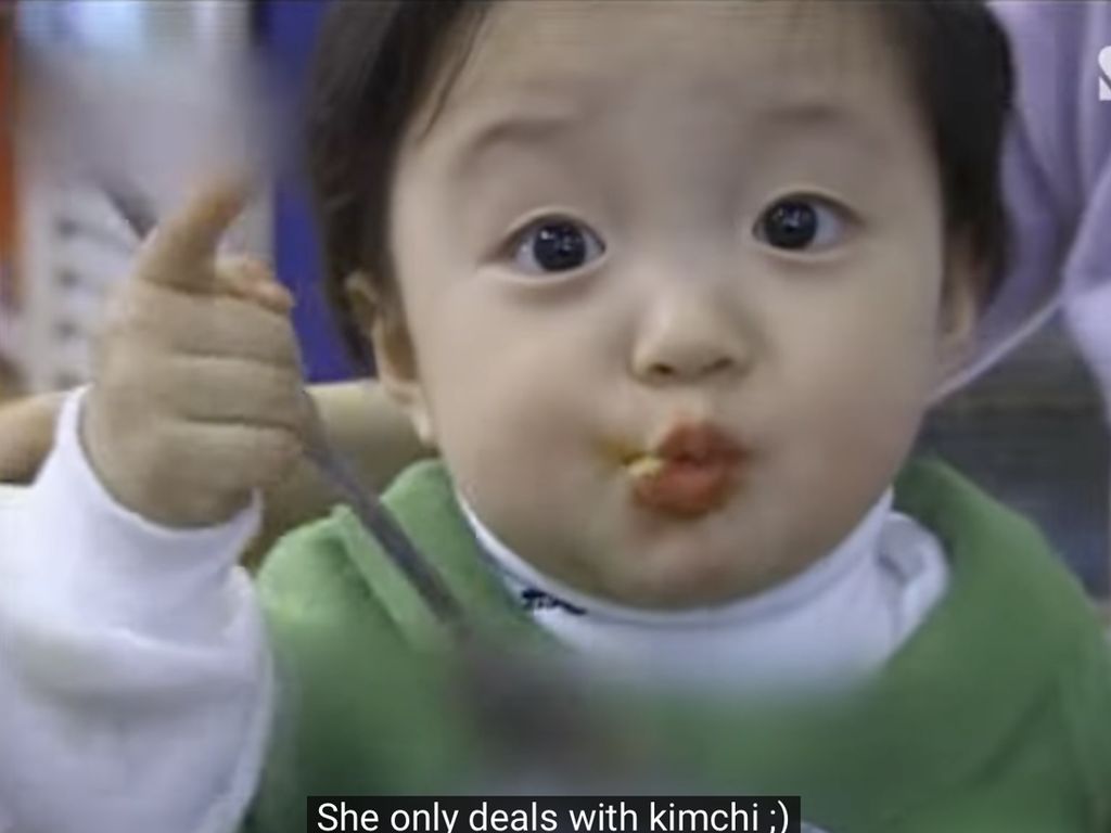 Ketagihan! Balita 20 Bulan Ini Lebih Doyan Kimchi Ketimbang Daging