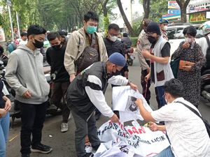 Tangis Korban Binomo, Kecewa Aset yang Disita Jadi Rampasan Negara Tangis Korban Binomo, Kecewa Aset yang Disita Jadi Rampasan Negara