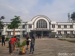 Anies Minta Penataan Tak Hilangkan Kampung-kampung Sekitar Kota Tua