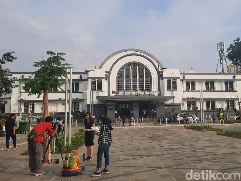 Anies Ubah Nama Kawasan Kota Tua Jadi Batavia Anies Ubah Nama Kawasan Kota Tua Jadi Batavia