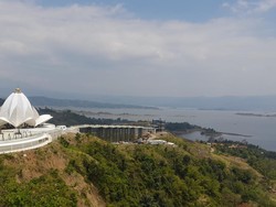 Masjid Al Kamil di Kawasan Waduk Jatigede Mulai Dibuka untuk Umum