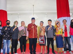 Buya Mahyeldi Tampung Aspirasi Aliansi Mentawai Terkait UU Sumbar