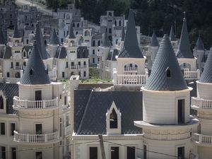 Lihat Kompleks Rumah Mewah di Turki yang Jadi Kota Hantu, Kok Bisa?