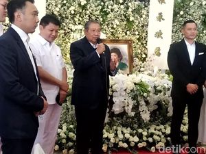 Melayat Istri Bos Sritex, SBY Ungkap Persahabatan Hati dengan Lukminto