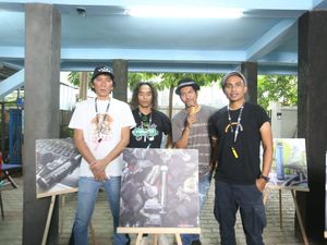Protes Penonton ke Promotor Soal Penundaan Konser Slank yang Mendadak Protes Penonton ke Promotor Soal Penundaan Konser Slank yang Mendadak
